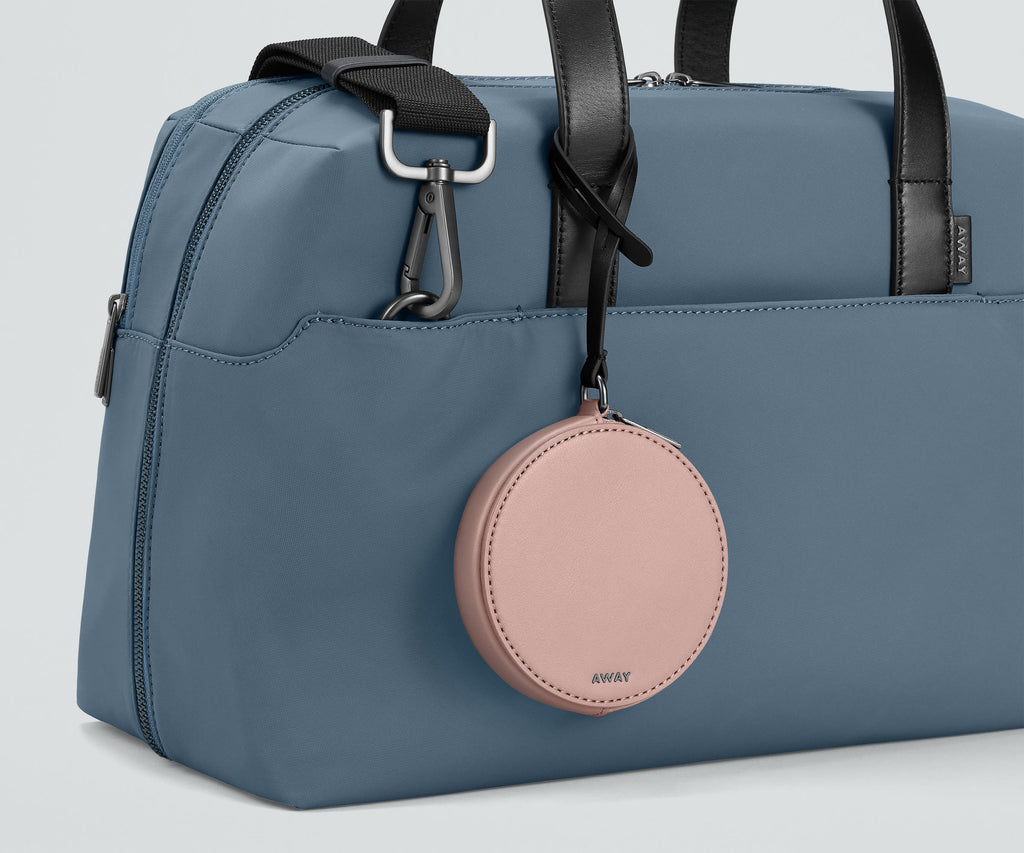 The Circle Zip Pouch in Petal