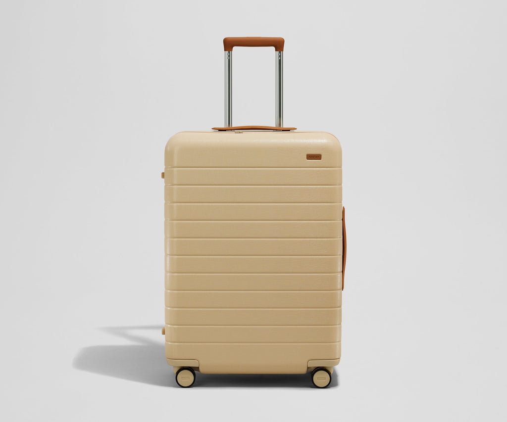 The Medium in Paradise Weave